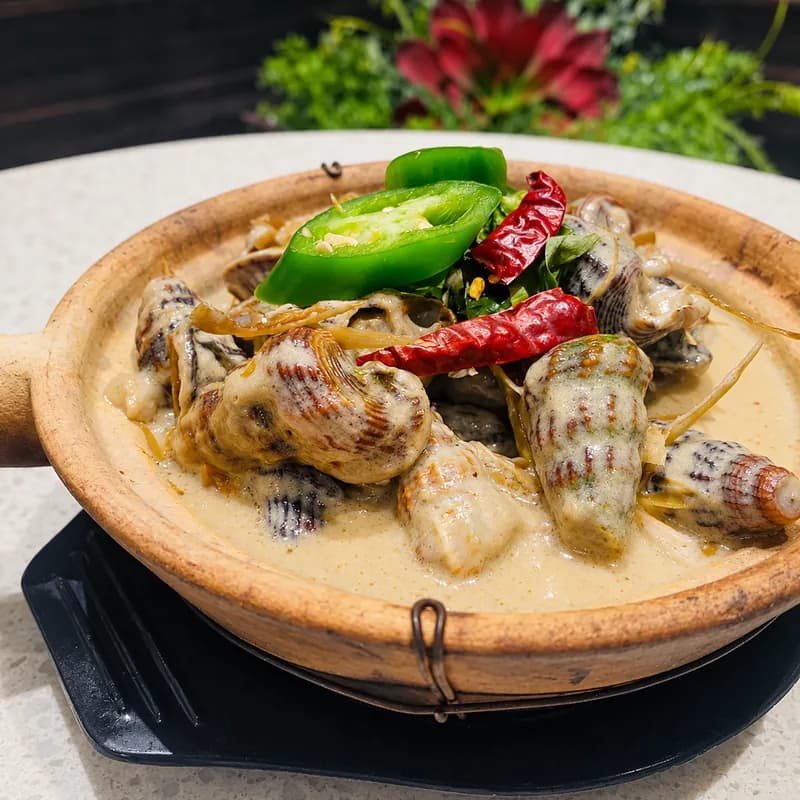 Coconut Swirly Escargot